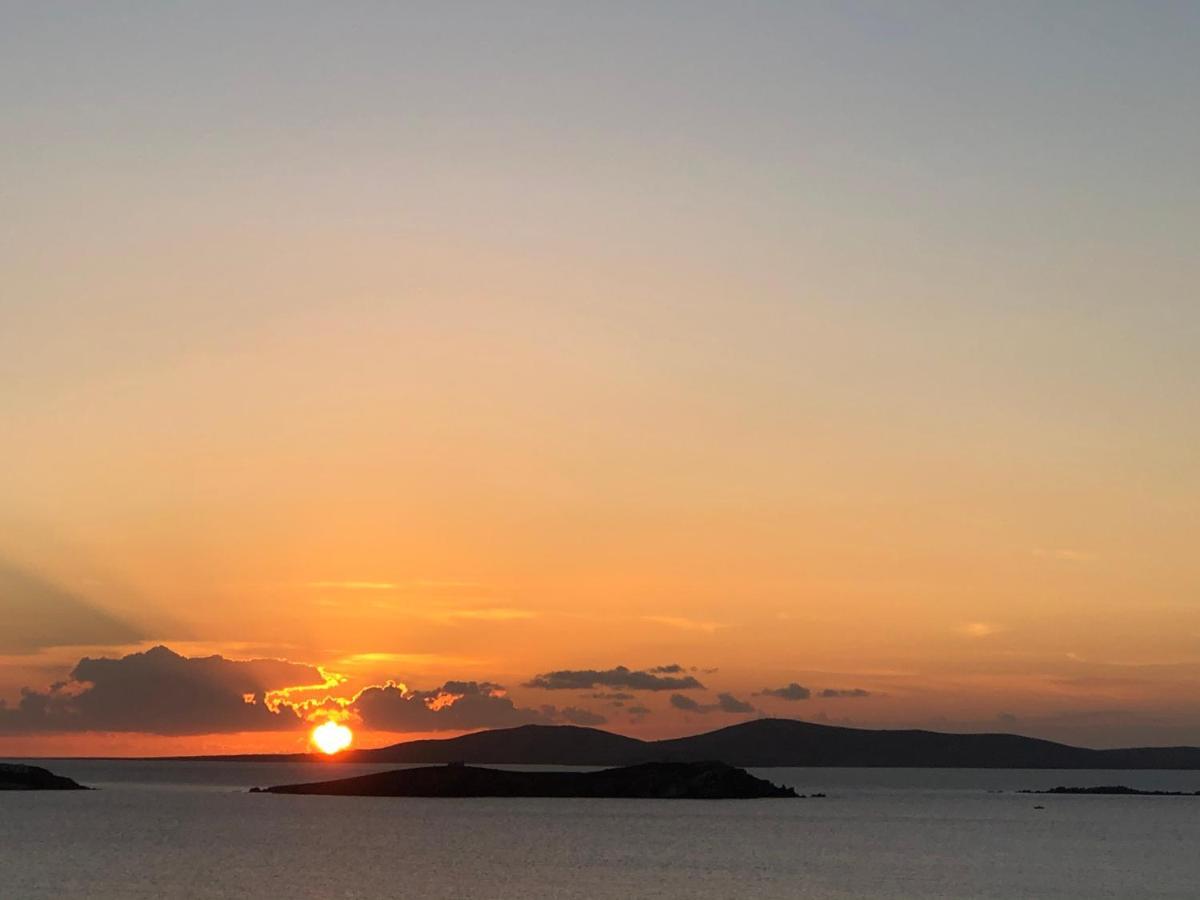 Serenity - Traditional House With Stunning Sea View Holiday home *