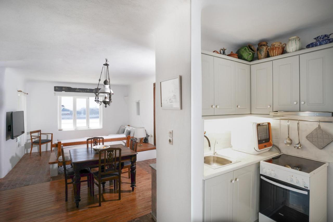 Serenity - Traditional House With Stunning Sea View Holiday home *